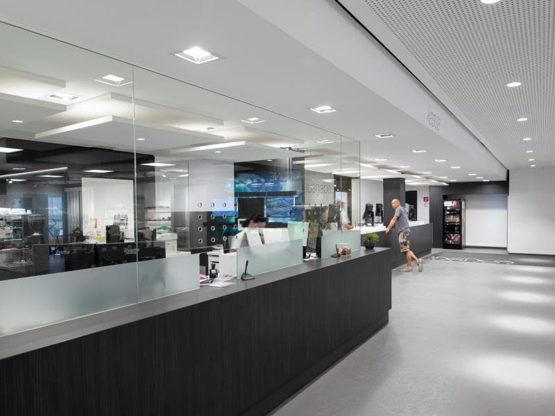 GET SQUARE FLAT M R EINBAUDOWNLIGHT